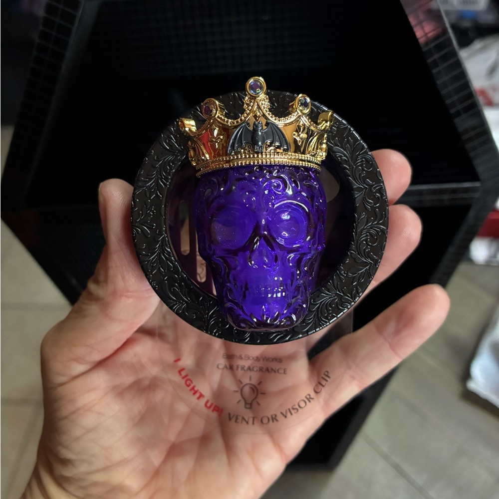 Bath & Body Works Purple Skull Car Fragrance Clip with Gold Crown
